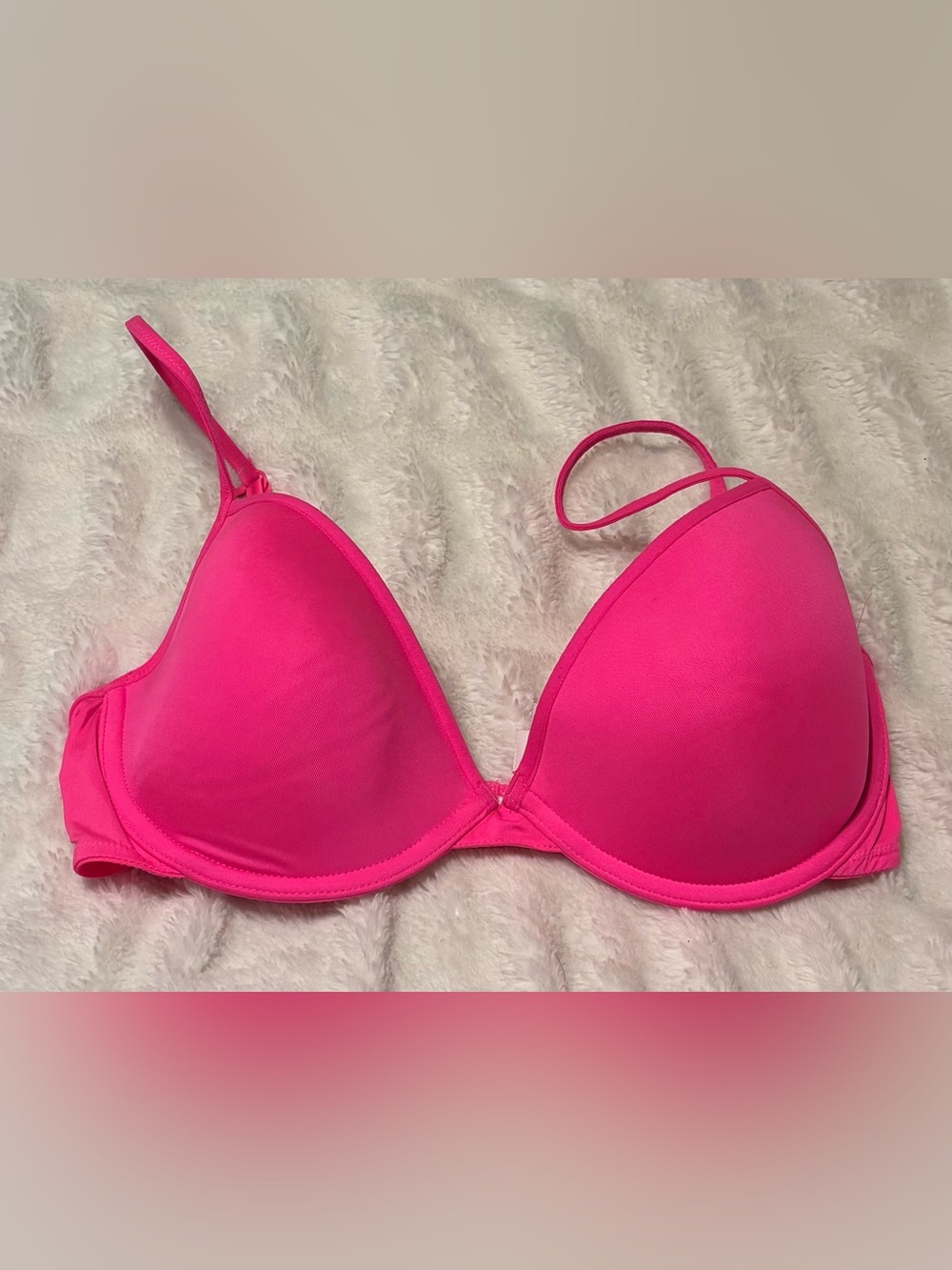 Everyday T-Shirt Bra in Hot Pink - Unbranded